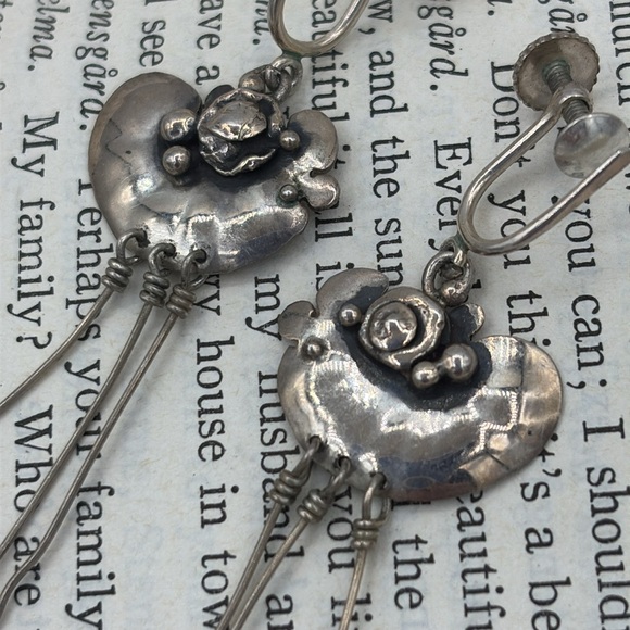 Vintage Modernist Brutalist Screw-Back Sterling Silver Earrings - Picture 2 of 5